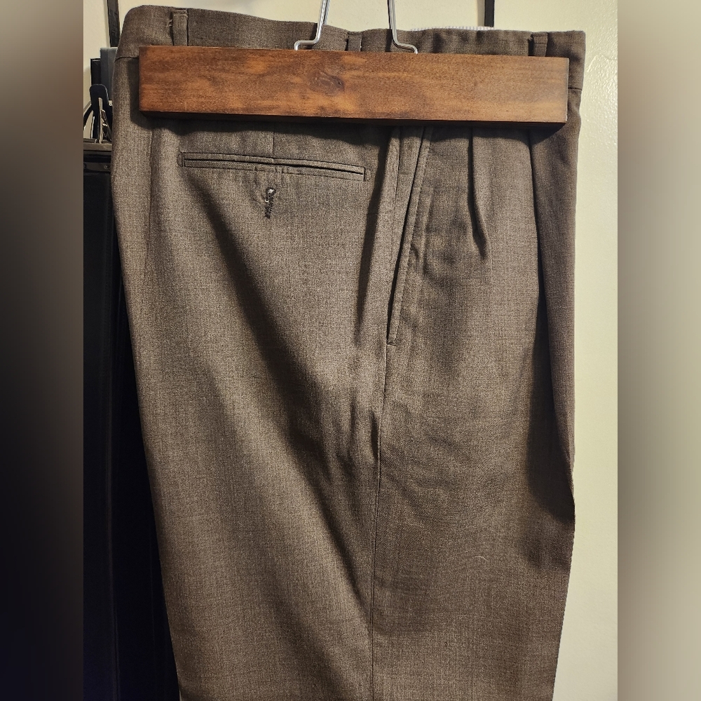 Kirkland Brown Dress Slacks 34x29
